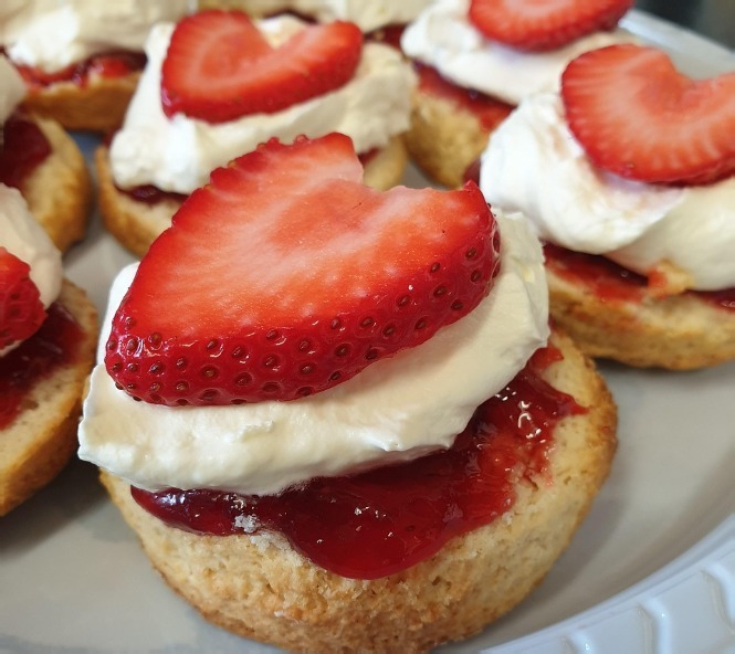 strawberry scones